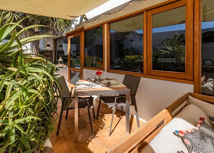 Infinity: Panoramic Sea Views & Private Heated Pool Villa *